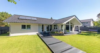 von_poll_real_estate_property_25091008_image_0