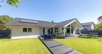 von_poll_real_estate_property_25091008_image_0