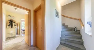 von_poll_real_estate_property_25169020_1_image_1