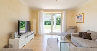 von_poll_real_estate_property_25169020_1_image_2