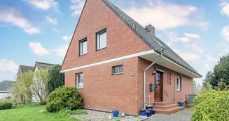 von_poll_real_estate_property_25169017_1_image_1