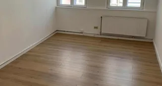 von_poll_real_estate_property_25091013_image_5