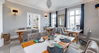 von_poll_real_estate_property_25169010_1_image_7