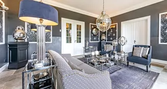 von_poll_real_estate_property_25169010_1_image_0