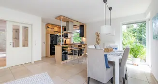 von_poll_real_estate_property_25169026_1_image_5