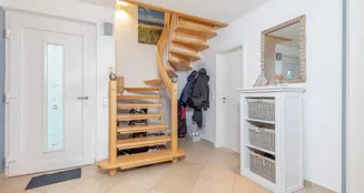 von_poll_real_estate_property_25169026_1_image_4