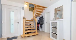 von_poll_real_estate_property_25169026_1_image_4