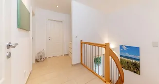 von_poll_real_estate_property_25169026_1_image_14