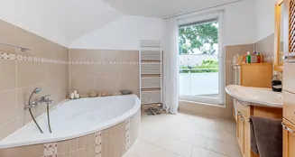 von_poll_real_estate_property_25169026_1_image_18