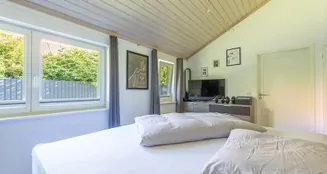 von_poll_real_estate_property_25091008_1_image_8