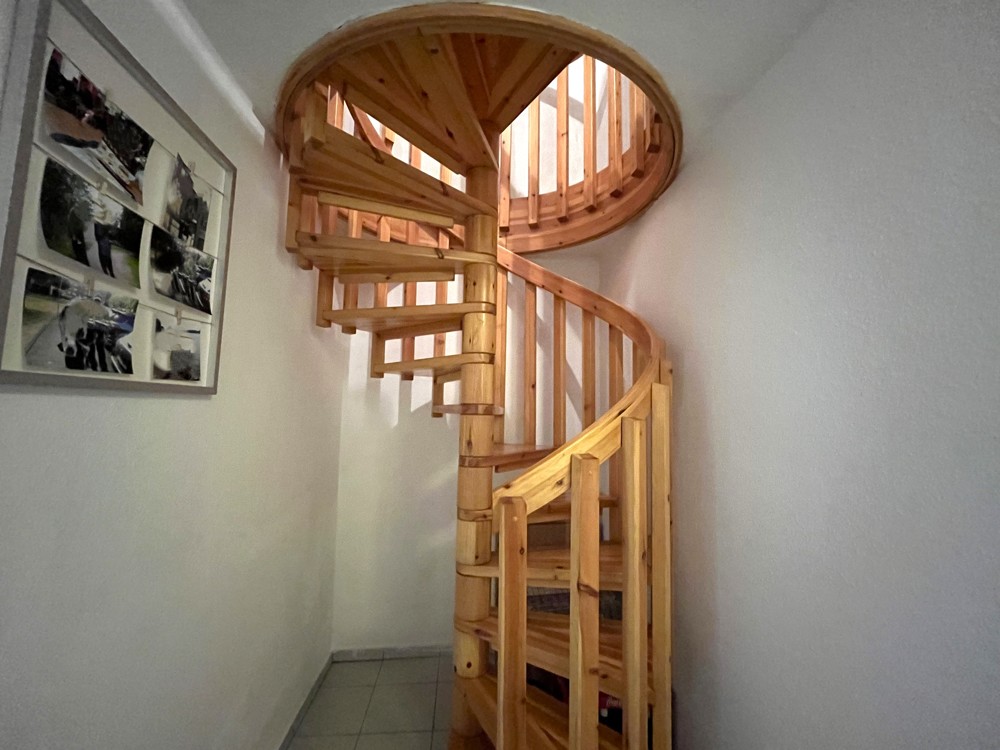 Wendeltreppe EG-Souterrain