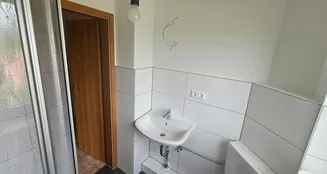 von_poll_real_estate_property_25091015_image_9