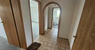 von_poll_real_estate_property_25091015_image_2