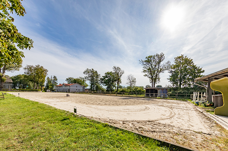 Reitbetrieb - Außenreitplatz