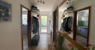 von_poll_real_estate_property_25091002_image_1