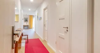 von_poll_real_estate_property_25169016_image_3