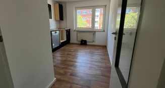 von_poll_real_estate_property_25055026_image_5