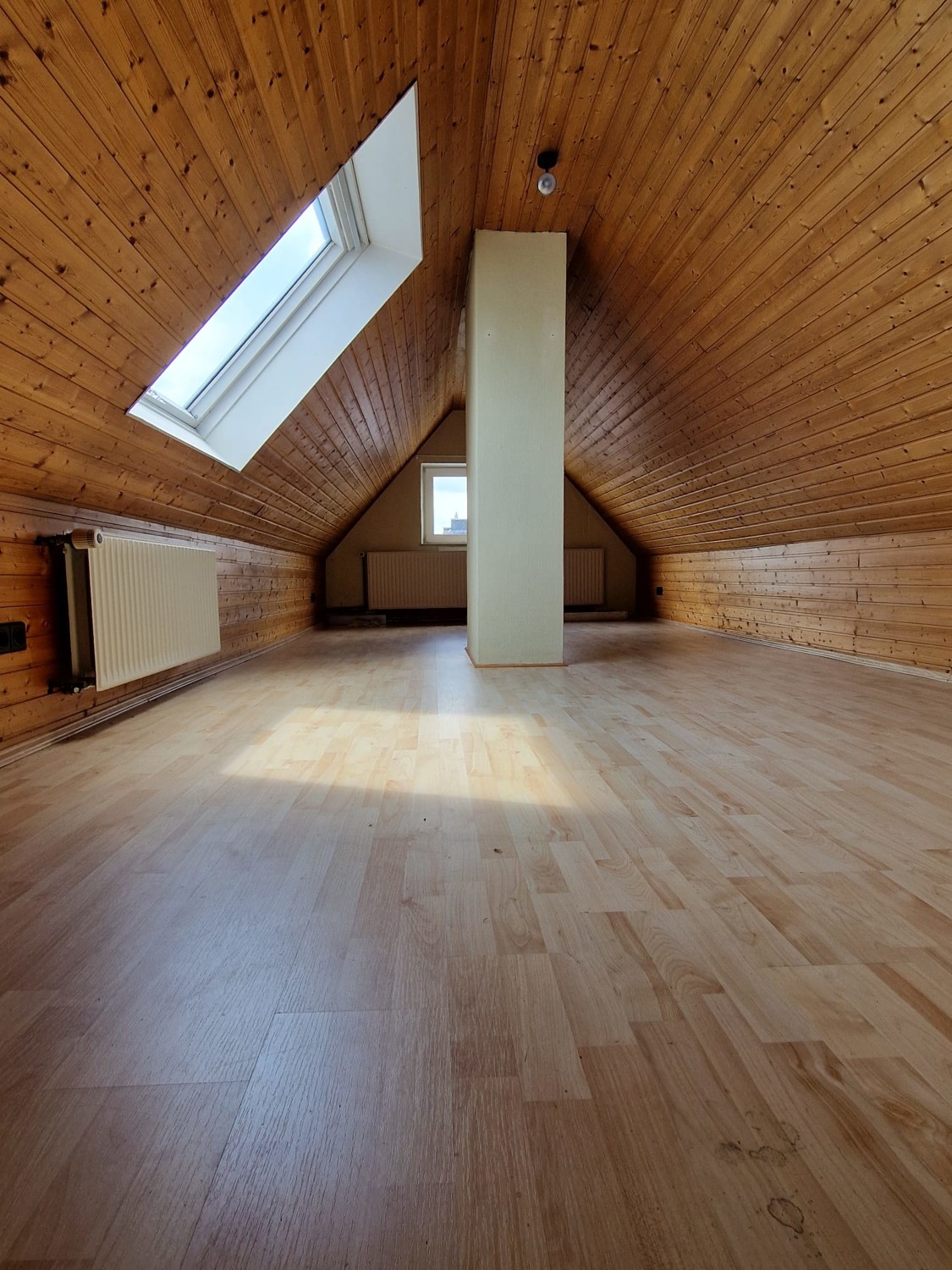 Ausgebauter Dachboden