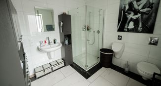von_poll_real_estate_property_25055040_image_12
