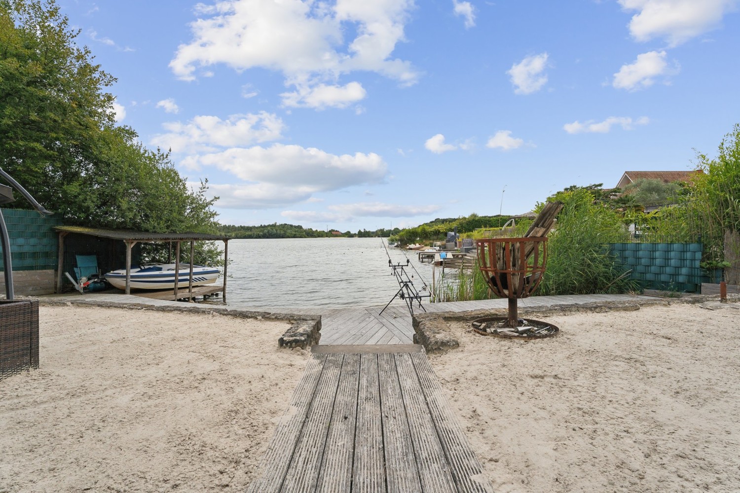 Privater Strand mit Seezugang