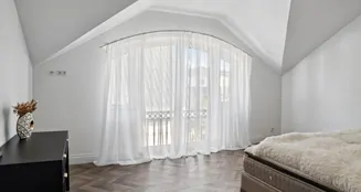 von_poll_real_estate_property_25055061_image_24