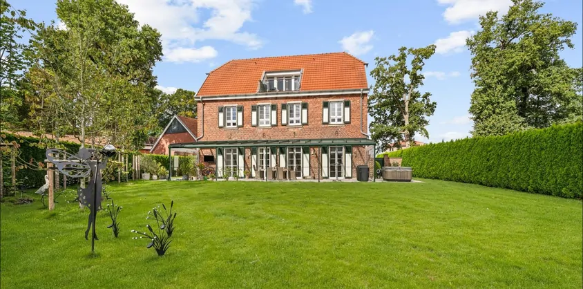 von Poll Immobilien GmbH