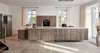 von_poll_real_estate_property_25055080_image_2