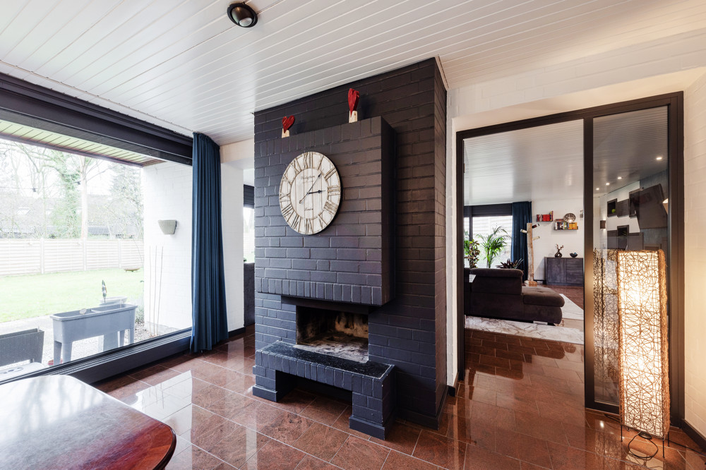 Doppelseitiger Kamin
