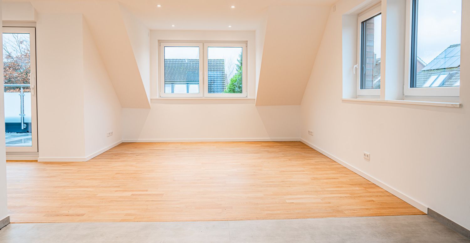 DG Küche mit Blick in das Wohnzimmer