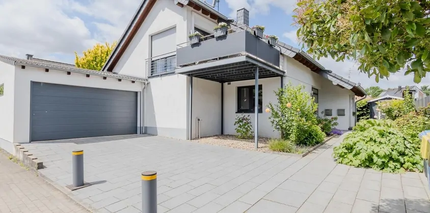 von Poll Immobilien GmbH