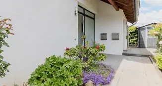 von_poll_real_estate_property_25047027_image_1