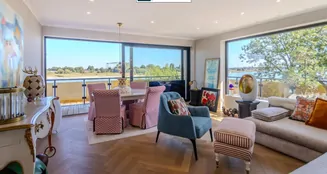 von_poll_real_estate_property_25047036_image_0