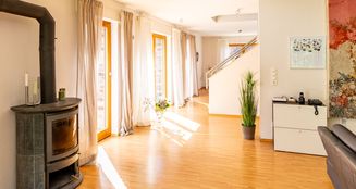 von_poll_real_estate_property_25047041_image_4