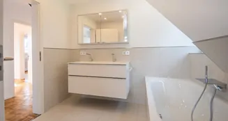 von_poll_real_estate_property_25047039_image_18