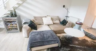 von_poll_real_estate_property_25047045_image_8