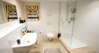 von_poll_real_estate_property_25047045_image_14