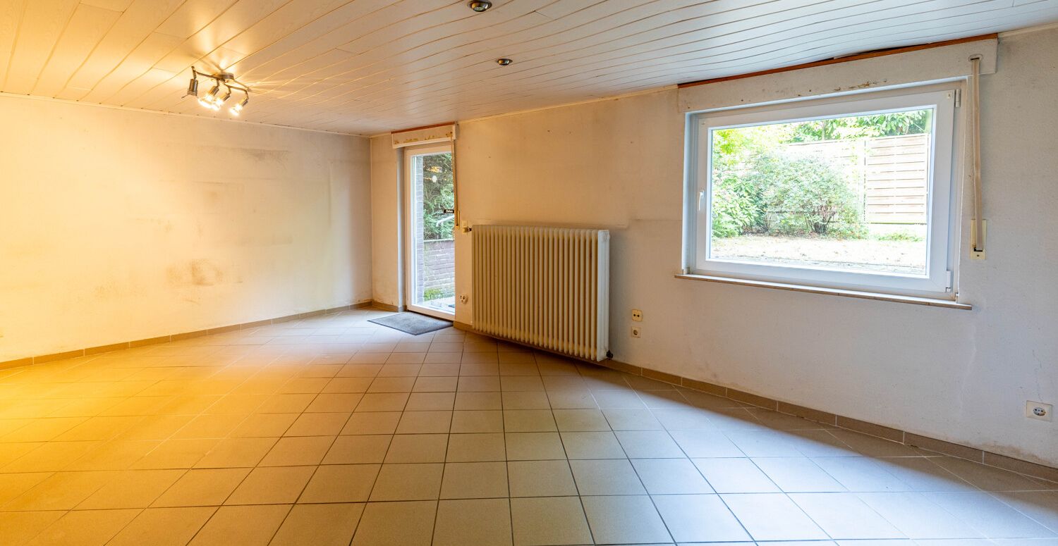 Büro im Keller