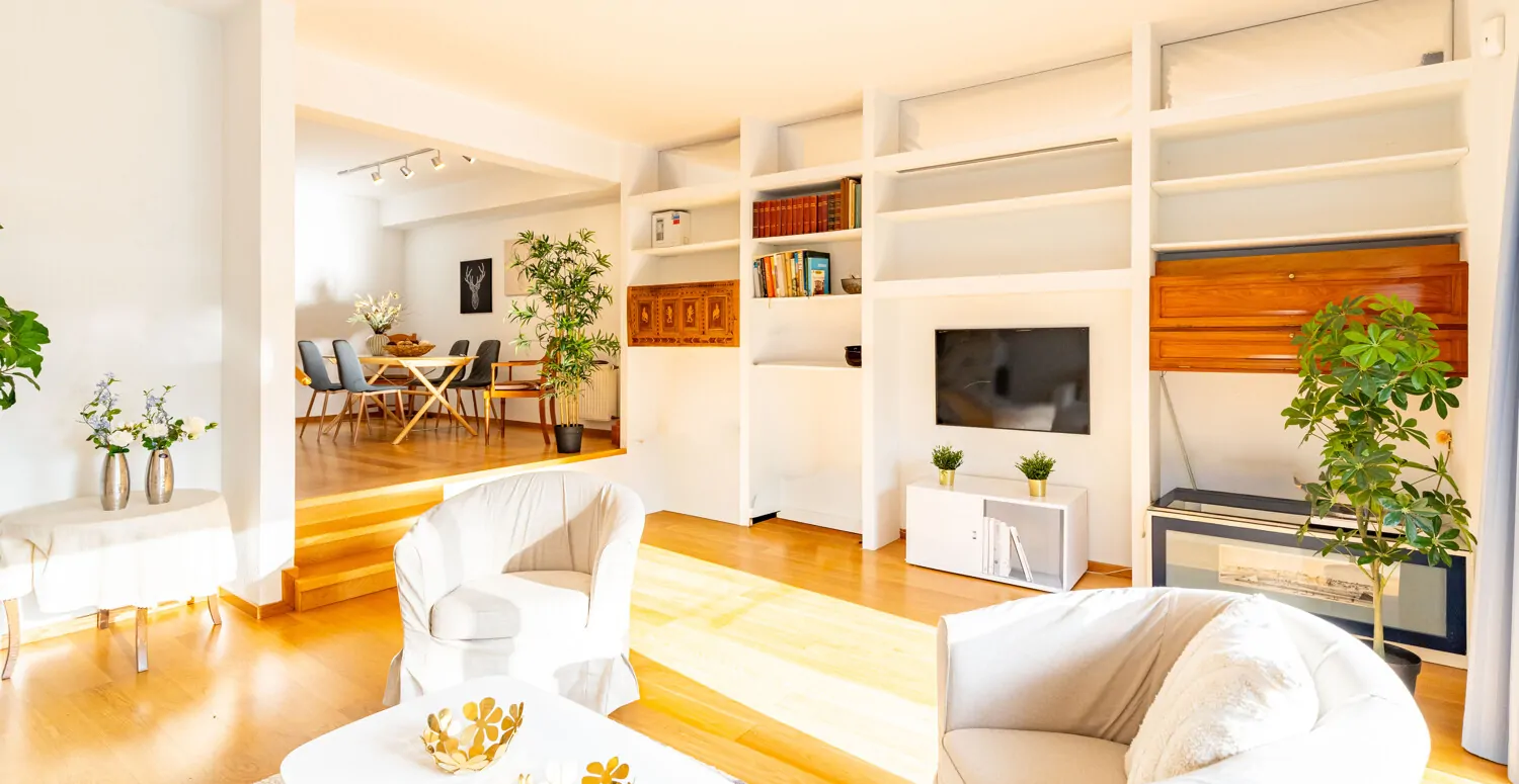 Wohnzimmer / Esszimmer