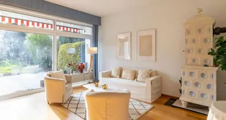 von_poll_real_estate_property_25047055_image_0