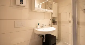 von_poll_real_estate_property_25047049_image_5