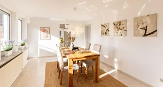 von_poll_real_estate_property_2504746A_image_3