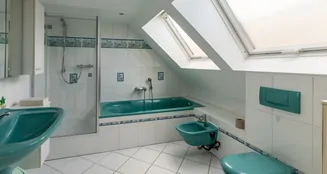 von_poll_real_estate_property_2504746A_image_13