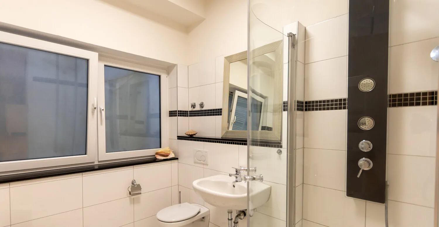 Bad Appartment Souterain