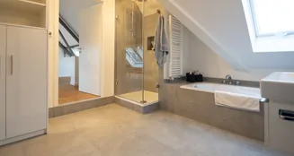 von_poll_real_estate_property_25047052_image_14