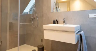 von_poll_real_estate_property_25047052_image_9