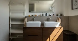 von_poll_real_estate_property_25047035B_image_20