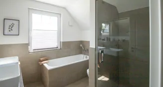 von_poll_real_estate_property_25047035B_image_19