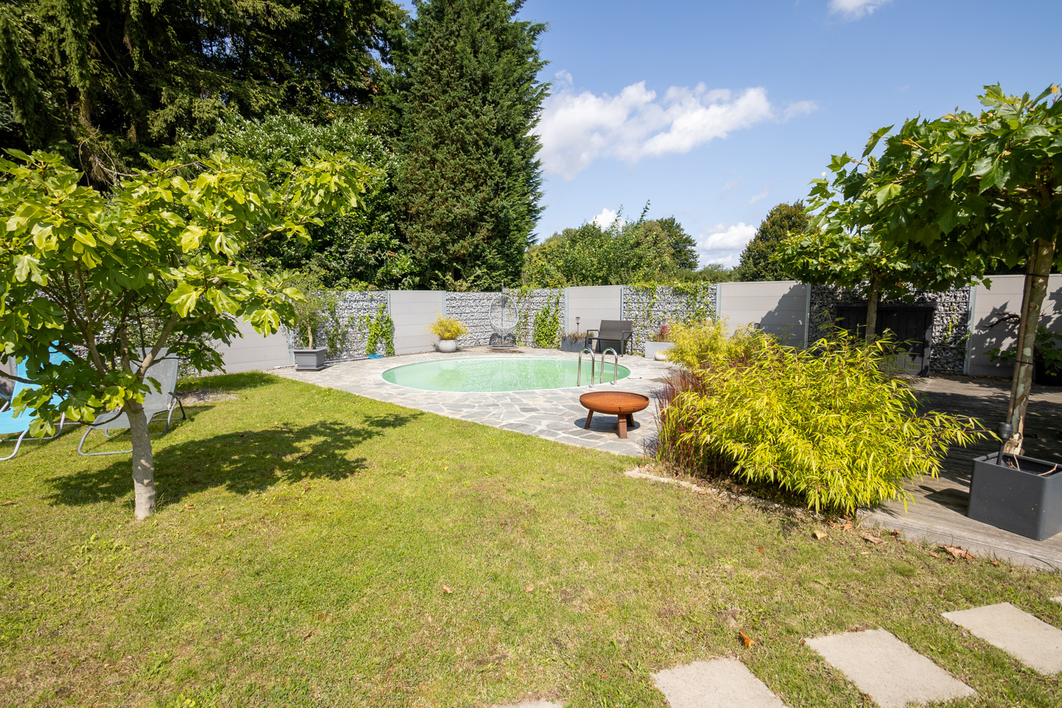 Pool/Garten