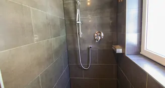 von_poll_real_estate_property_23047050D_image_27