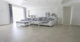 von_poll_real_estate_property_23047050D_image_13